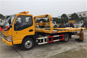 海珠区哪里有拖车服务