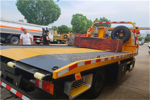 海珠区附近拖车电话号码服务