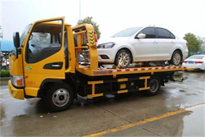 海珠区附近拖车救援24小时服务热线